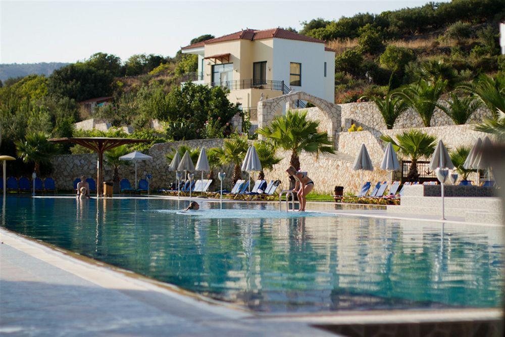 Langley Resort Almirida Bay Exterior photo