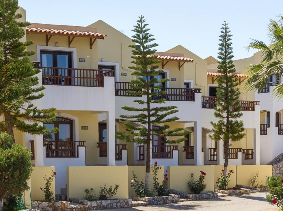 Langley Resort Almirida Bay Exterior photo